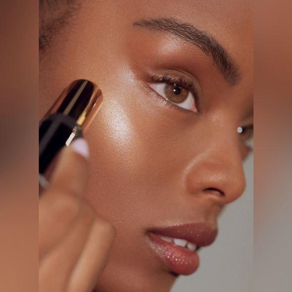 NEW! ROEN ROGLOW skin stick 8g - vegan - Lit - Discover instant radiant glow! - Picture 3 of 5